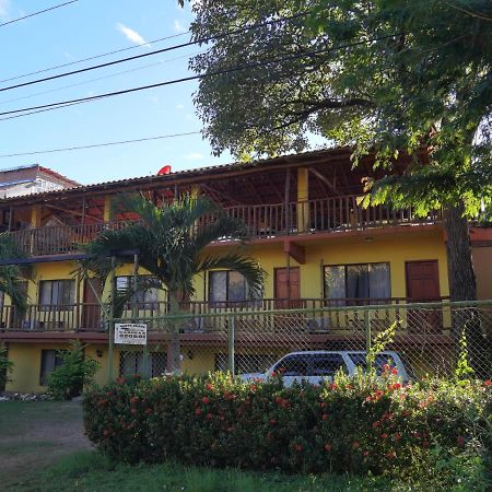 Hotel Georgi Cr Veintisiete de Abril Buitenkant foto