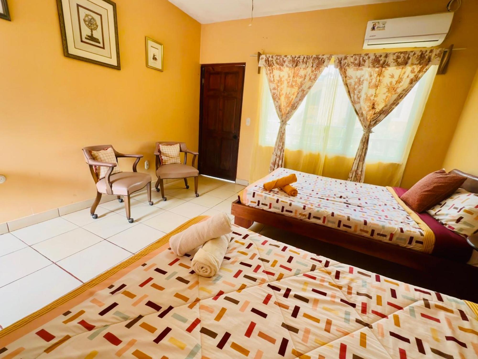 Hotel Georgi Cr Veintisiete de Abril Buitenkant foto